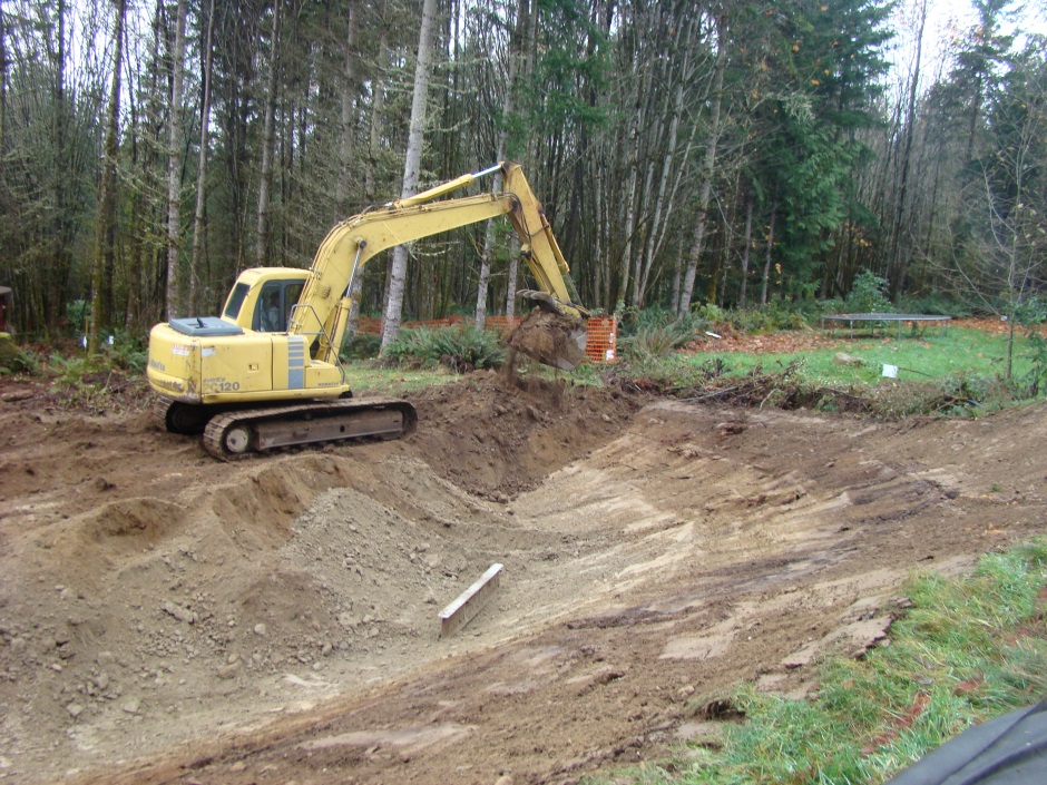 Excavator extending slope