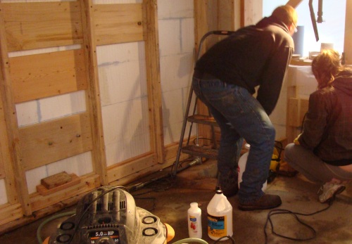 Latex bonding agent sprayed in