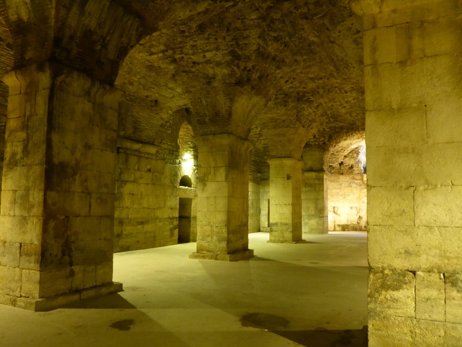 004_DiocletianPalace04
