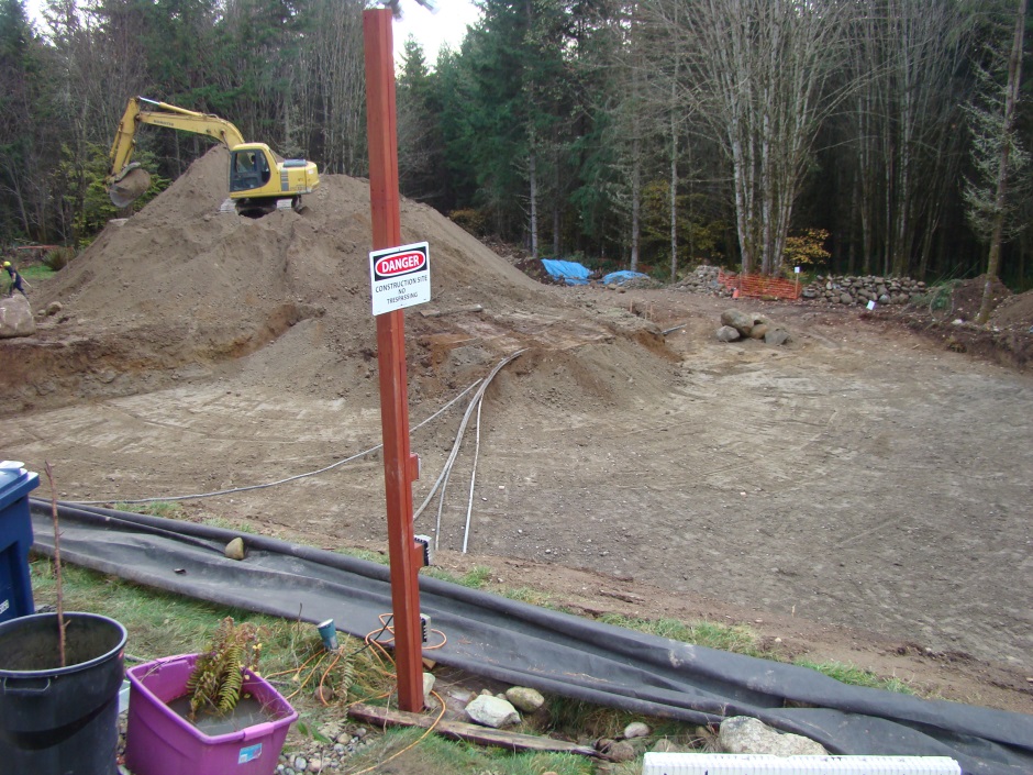 Excavator danger sign