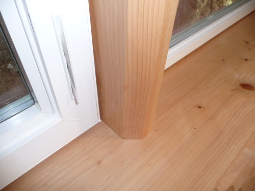 Center window divider side on