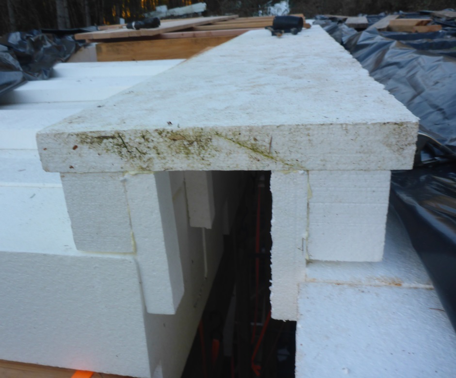 Eps Cap Over Internal Wall Cavity