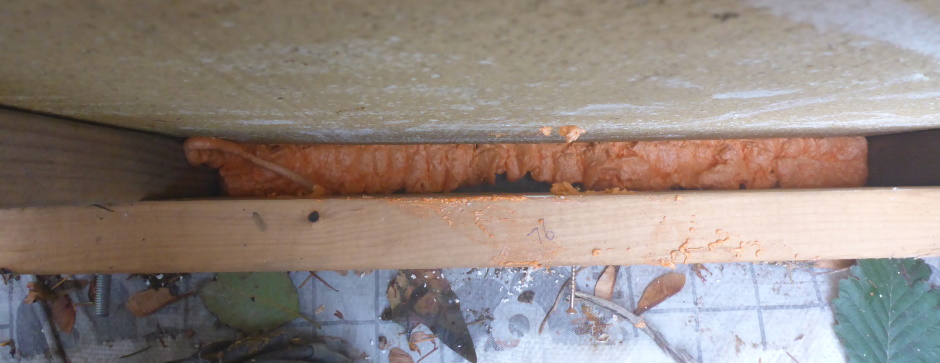 Outer Lower Wood Bracing 04 Foam
