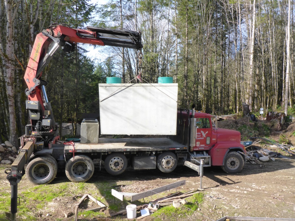 Pump Tank Lift Off Truck