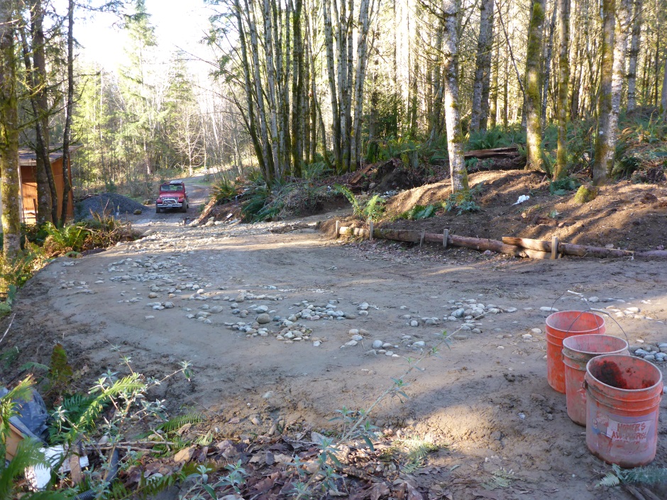 Roundabout Drive South Edge