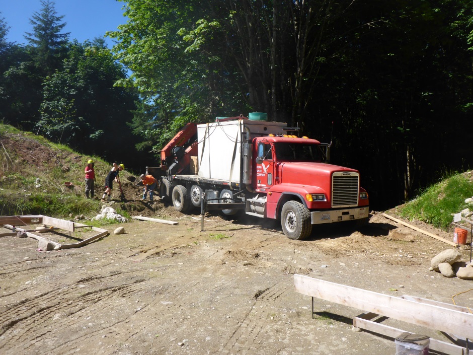 Septic Tank Truck Front Digging For Outriggers