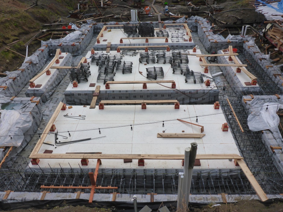 Site Stirrups In Trenches North Portico Started