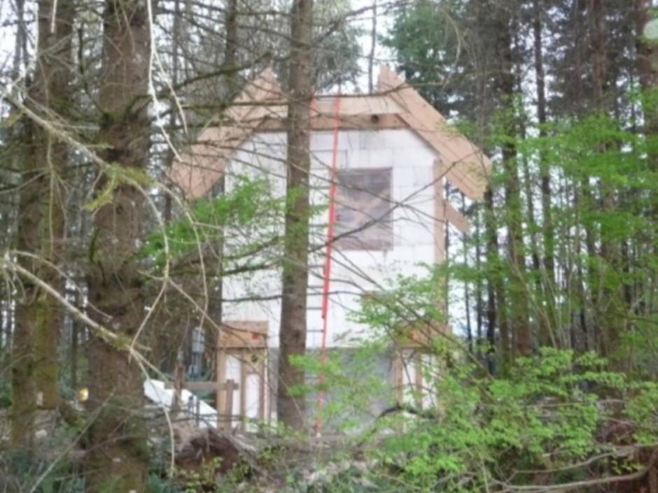Eval build - Roof part way