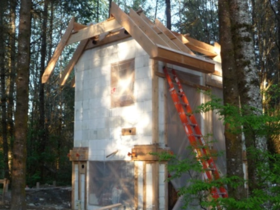 Eval build - Roof more beams