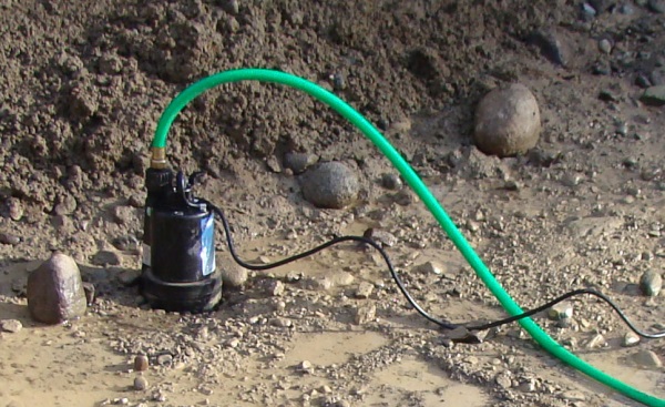 Sump pump in excavation