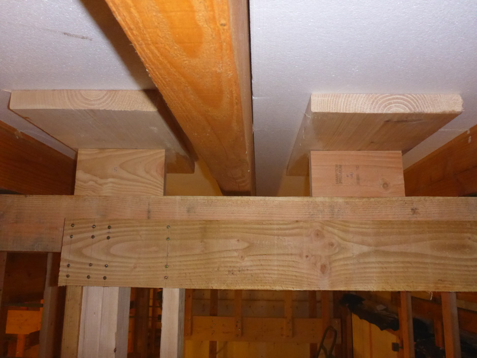 Support Floor From Cross Beam