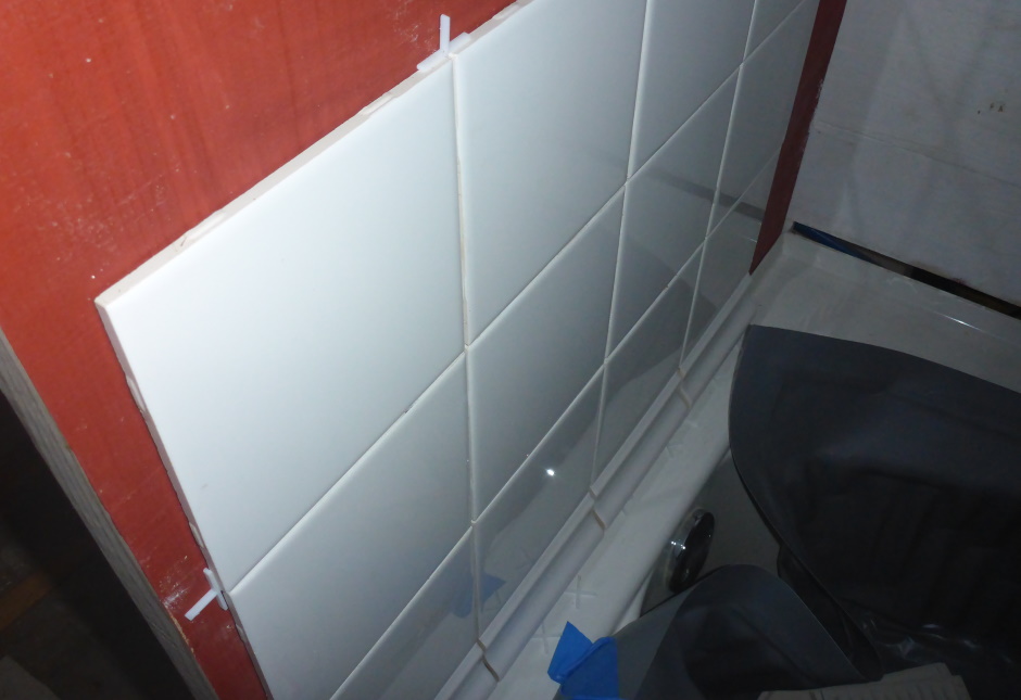 Tiny House Bath Tiling