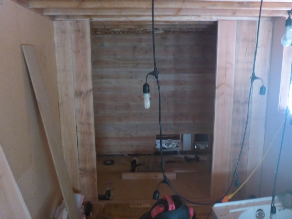 Tiny House Bathroom Wall