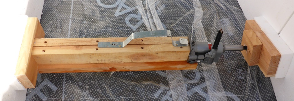 Tool Footing Spreader