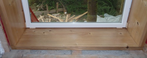 Window shims around window